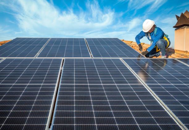 Best Roof Leak Repair  in Garden Acres, CA